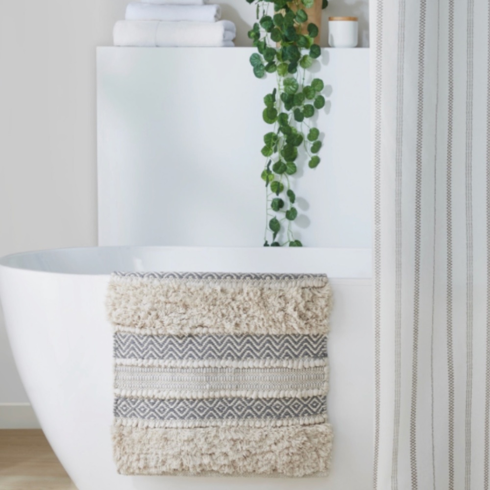 INK+IVY Asher Global Inspired Boho Handwoven Texture Stripe Bath Rug,Grey, 20X30